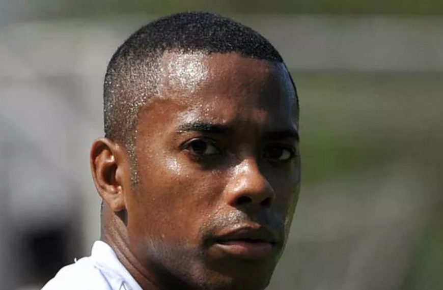 Justiça de SP autoriza redução de 160 dias na pena de Robinho