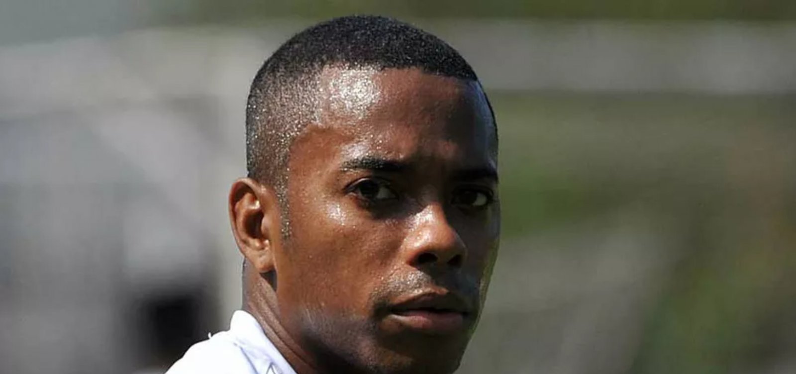 Justiça de SP autoriza redução de 160 dias na pena de Robinho