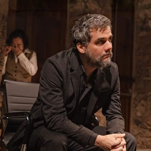 O molho não acaba! Wagner Moura é indicado a prêmio brasileiro de teatro