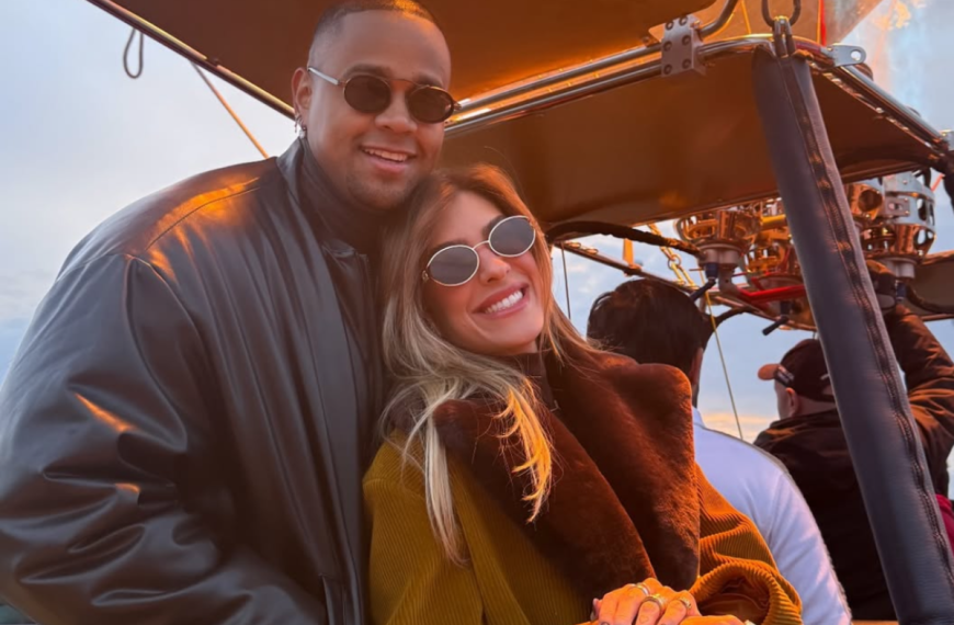 Grávido”: Léo Santana relata sentir sintomas da gestação da esposa, Lore Improta