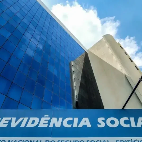 Veja como fica o desconto do INSS no seu salário em 2026