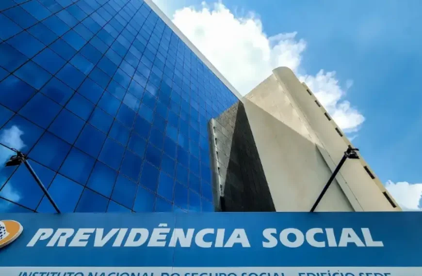 Veja como fica o desconto do INSS no seu salário em 2026