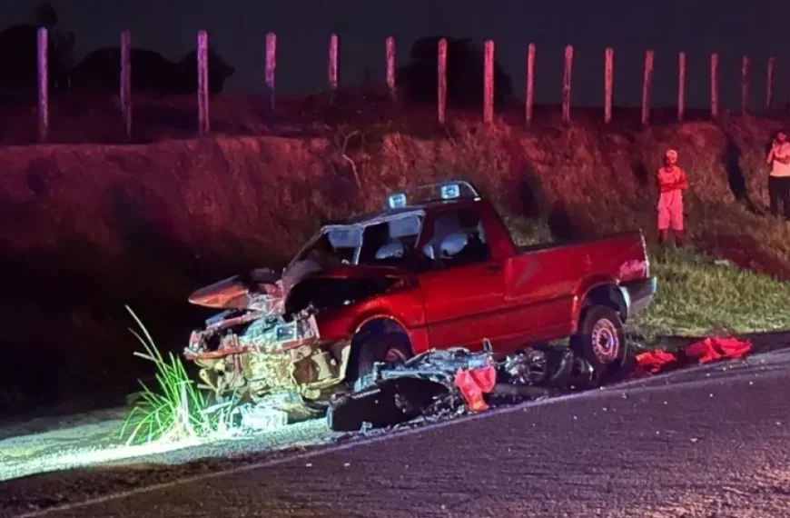 Adolescente de 13 anos morre em acidente entre moto e picape na BR-420, em Jaguaquara