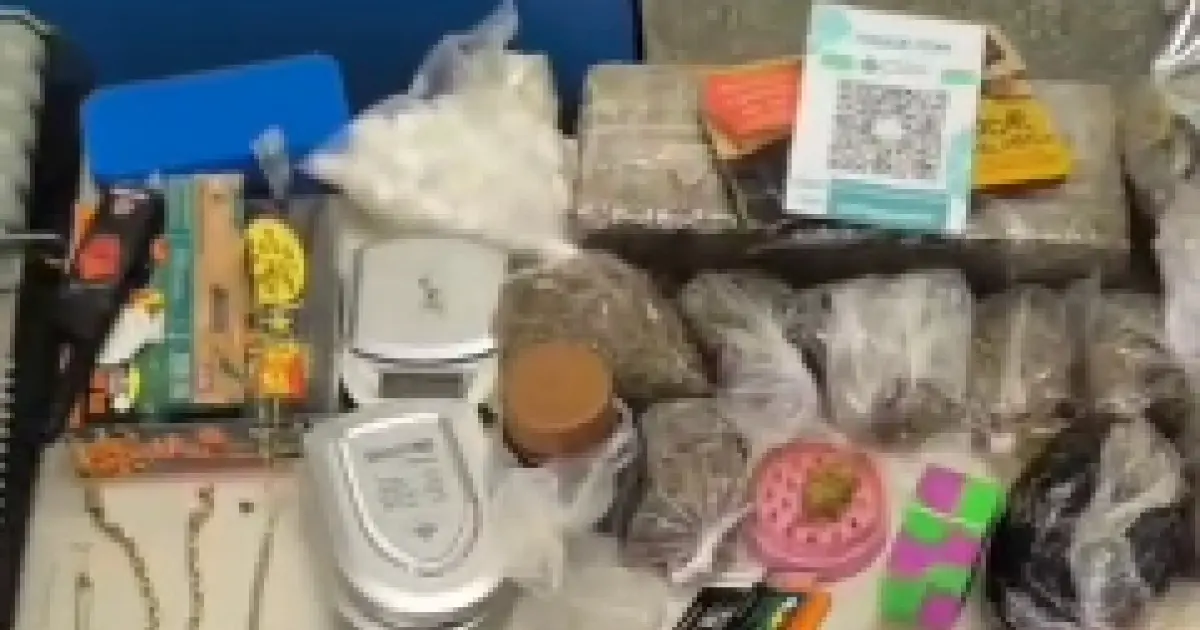 PM prende três suspeitos de roubos na Avenida Contorno, em Salvador